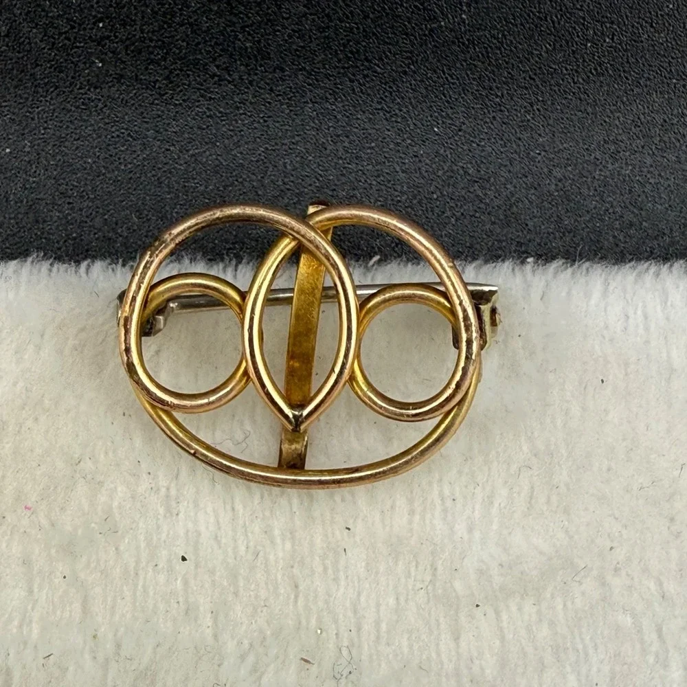 Vintage Gold Filled Brooch Knot Pocket Watch Pin